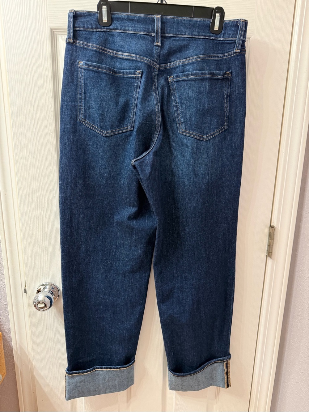 Old Navy Women’s High Rise Indigo OG Loose Jeans with Cuffed Hem Women’s 10 - Picture 3 of 3